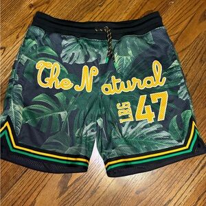 LRG Men's Black and Green Leaf Print Athletic Shorts